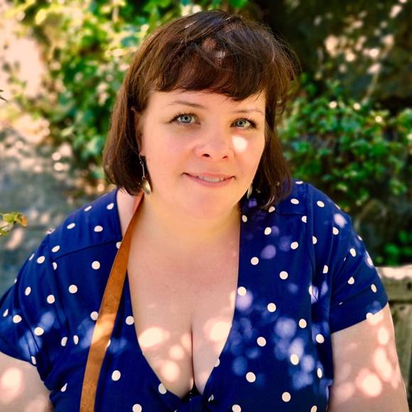 Meet your Posher, Erika - Picture 1 of 1